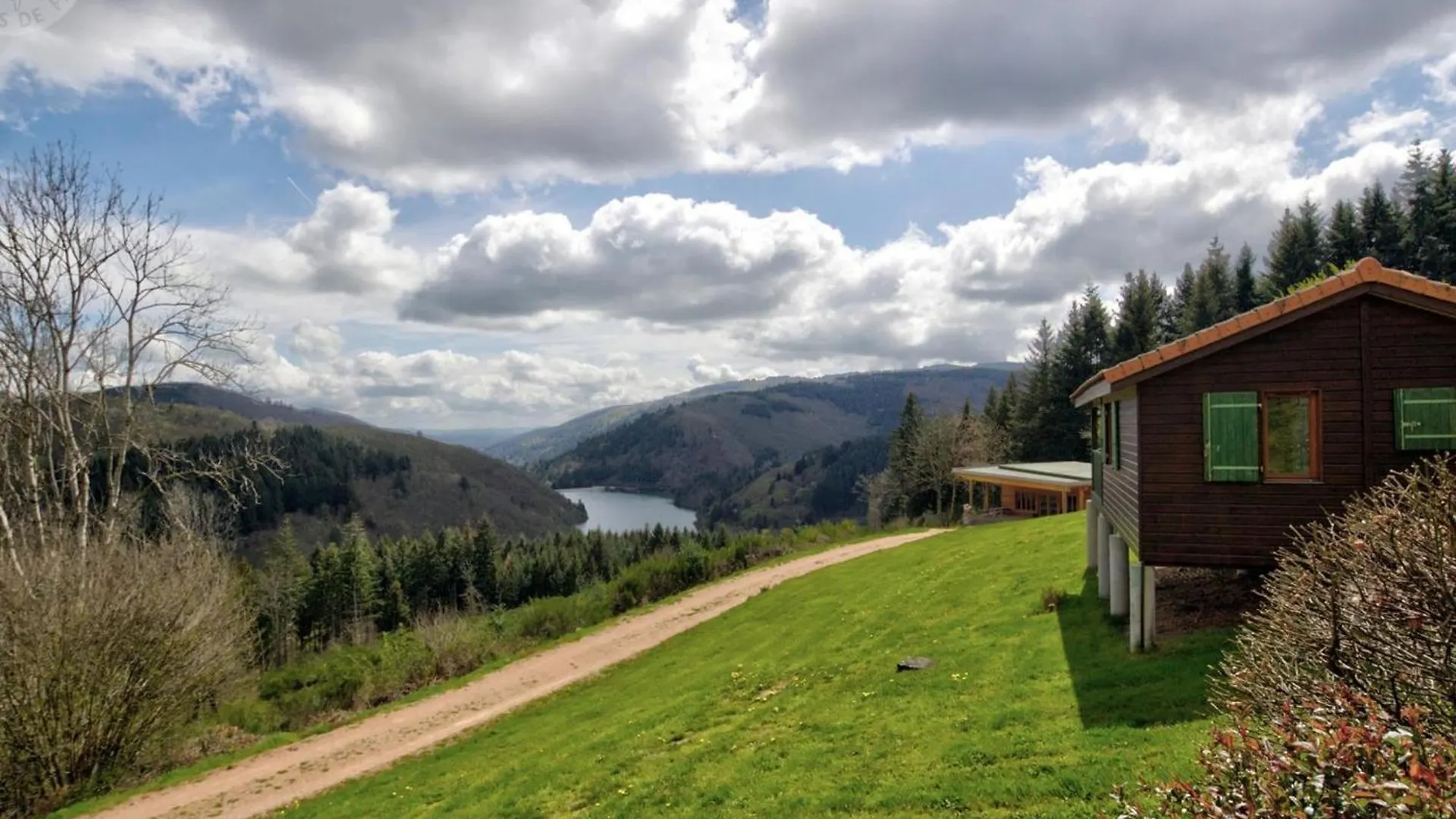 Chalet Confortable Avec Terrasse Privee, Proche Nature, Sports Et Loisirs, Animaux Acceptes. - Fr-1-496-241 Saint-Rirand Holiday home